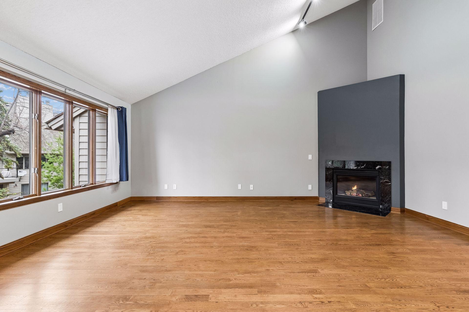 7476 Cahill Road Edina, MN 55439 - Photo 17 of 53