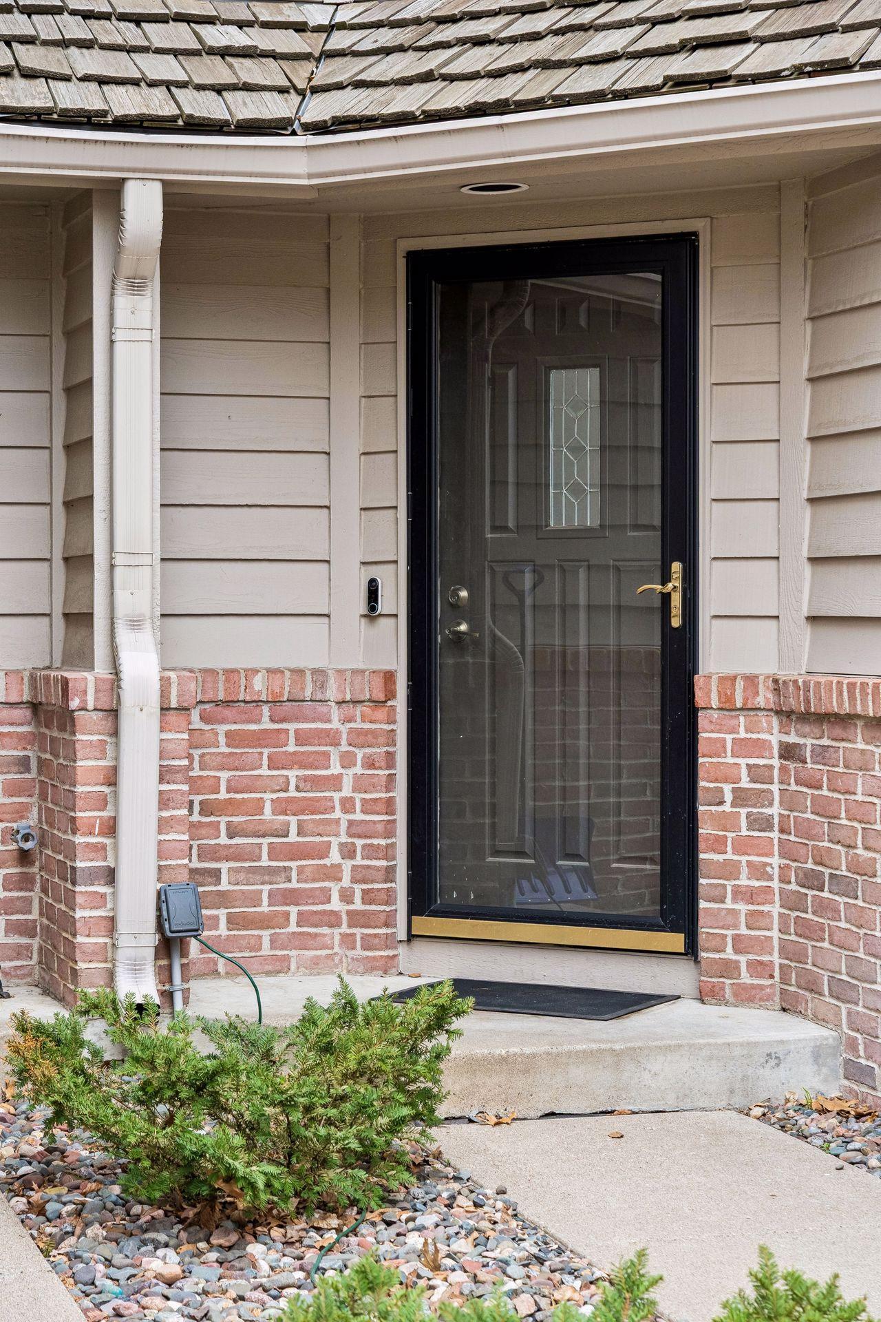 7476 Cahill Road Edina, MN 55439 - Photo 2 of 53