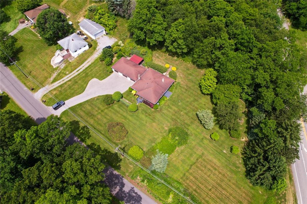 107 Staff Road Slippery Rock, PA 16057 - Photo 5 of 23