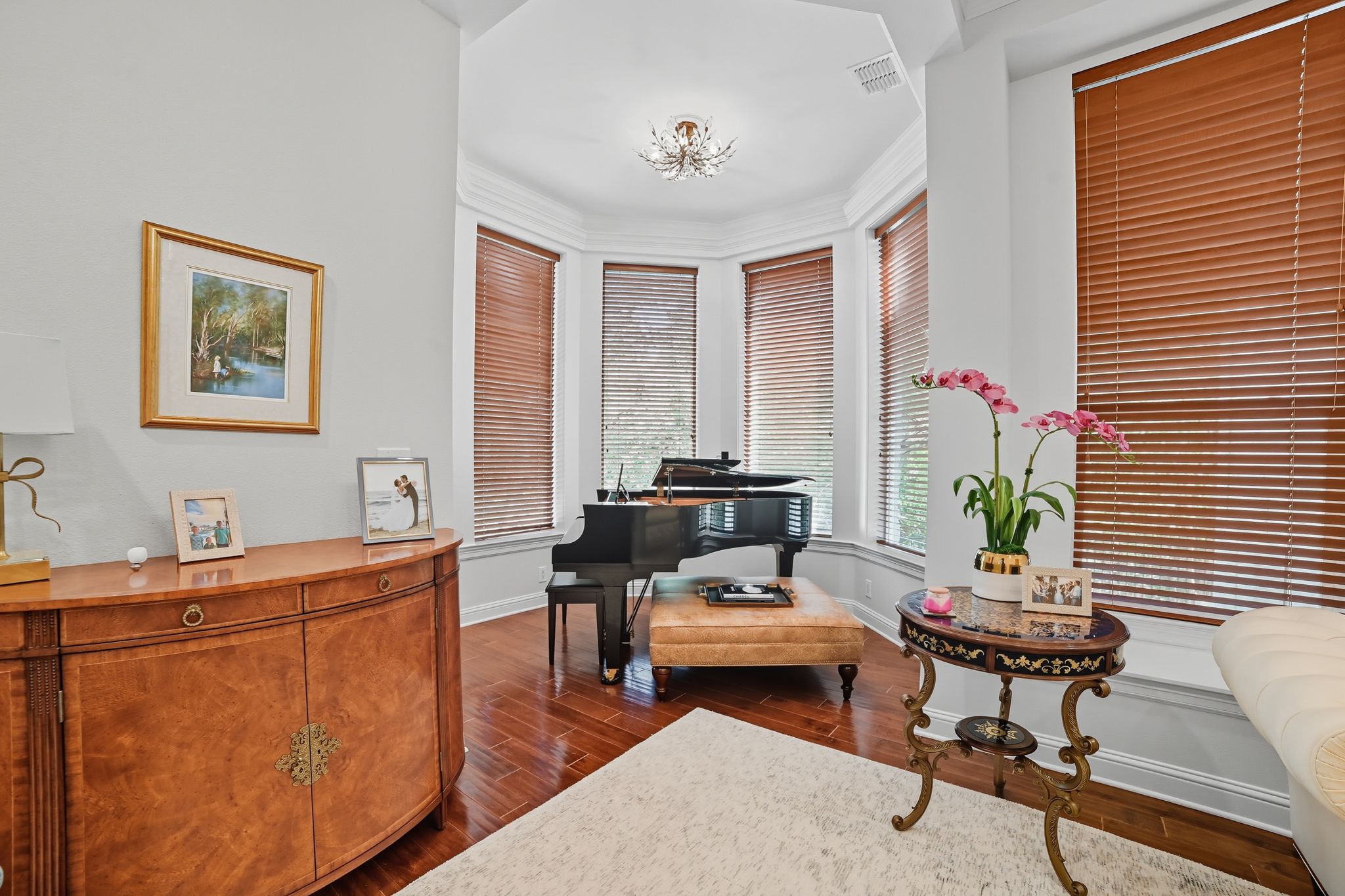 500 Konstanty Circle Austin, TX 78746 - Photo 8 of 40