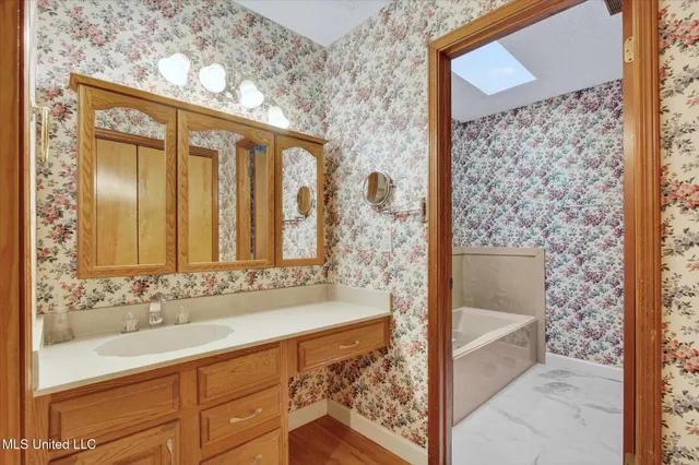 $288,000 | 88154 Golf Club Drive, Diamondhead, MS 39525