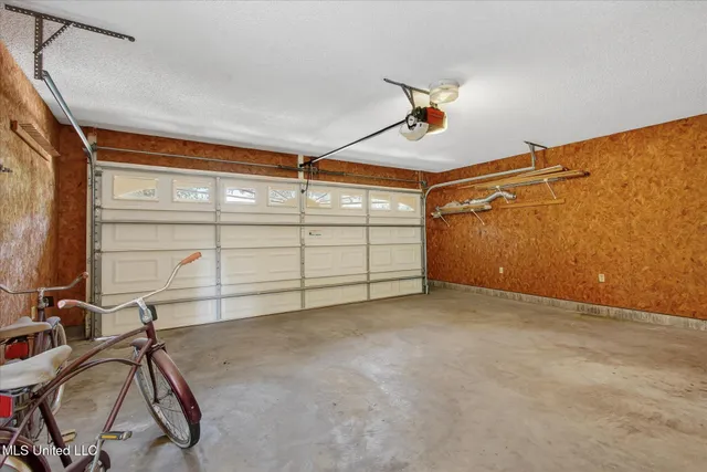 $288,000 | 88154 Golf Club Drive, Diamondhead, MS 39525