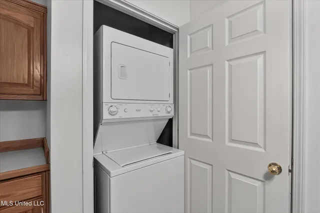 $288,000 | 88154 Golf Club Drive, Diamondhead, MS 39525