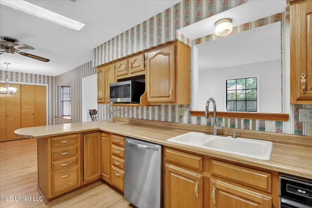 $288,000 | 88154 Golf Club Drive, Diamondhead, MS 39525