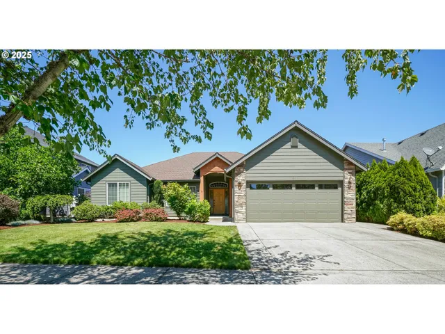 $529,900 | 1897 Northeast Lucy Belle Street, McMinnville, OR 97128