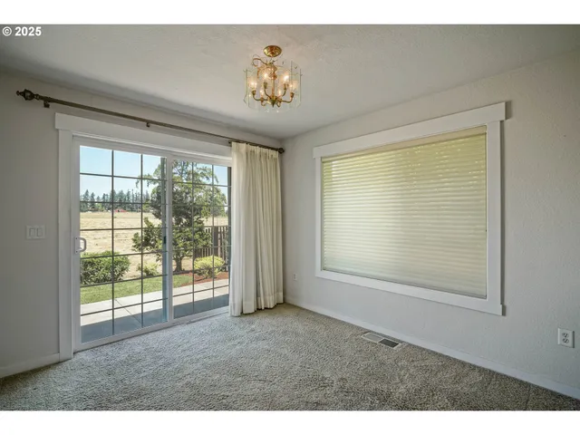 $529,900 | 1897 Northeast Lucy Belle Street, McMinnville, OR 97128