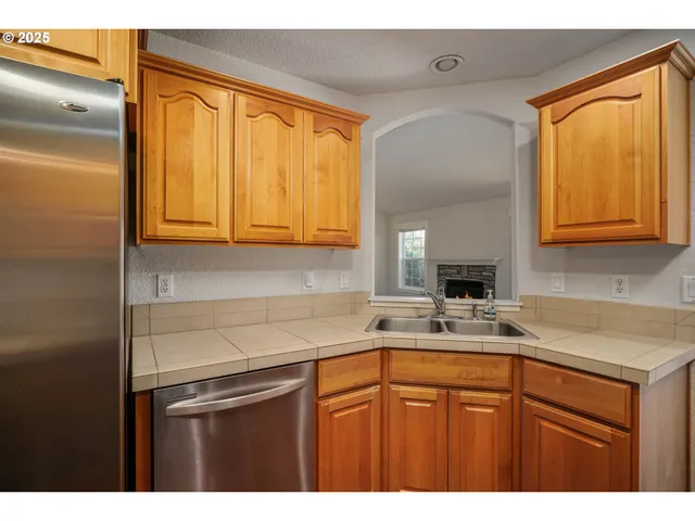 $529,900 | 1897 Northeast Lucy Belle Street, McMinnville, OR 97128