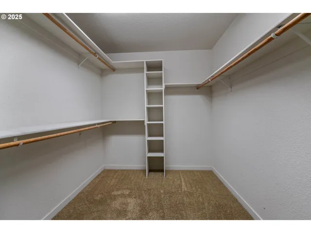 $529,900 | 1897 Northeast Lucy Belle Street, McMinnville, OR 97128