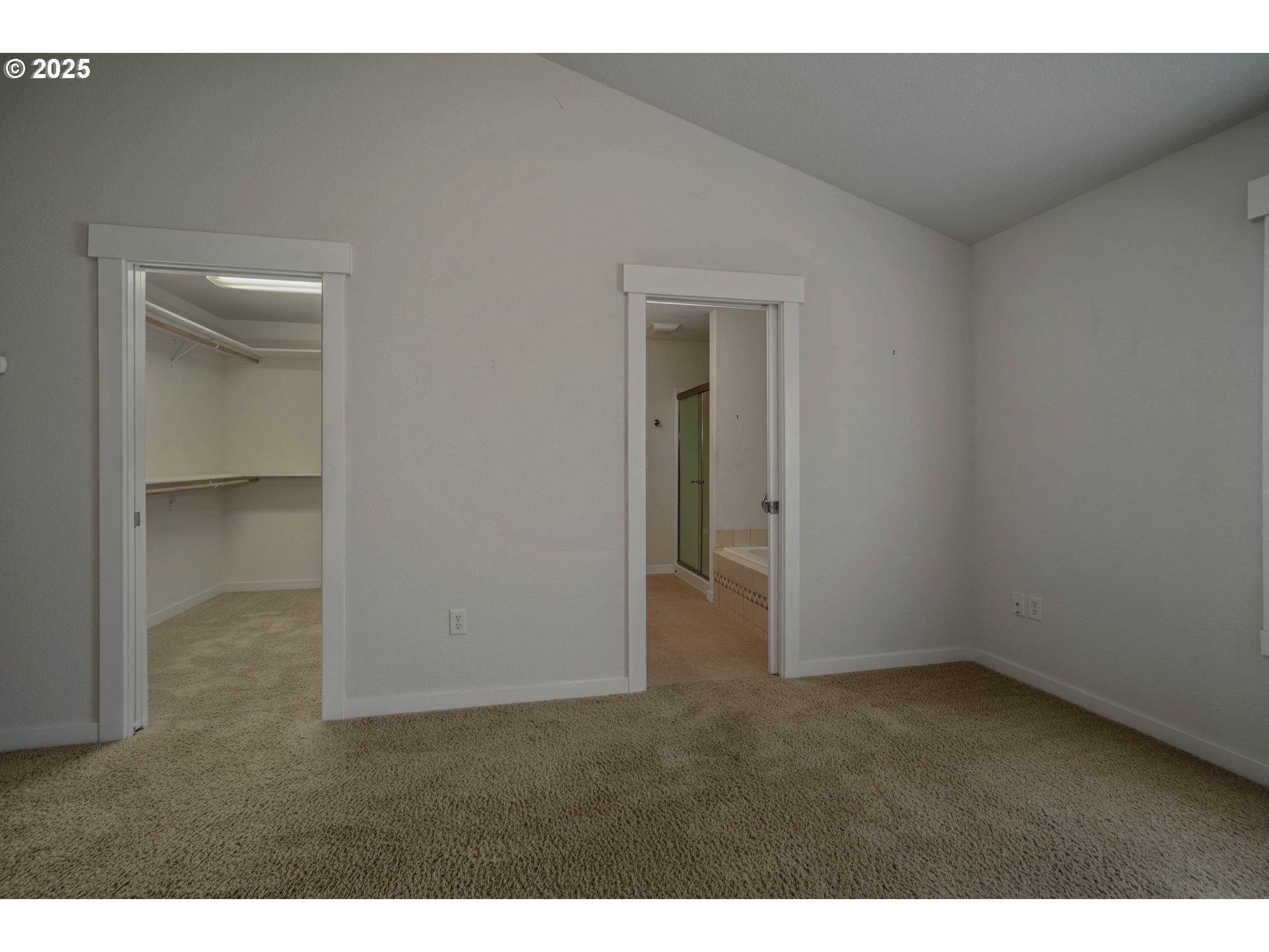 1897 Northeast Lucy Belle Street McMinnville, OR 97128 - Photo 29 of 39 a view of an empty room and window