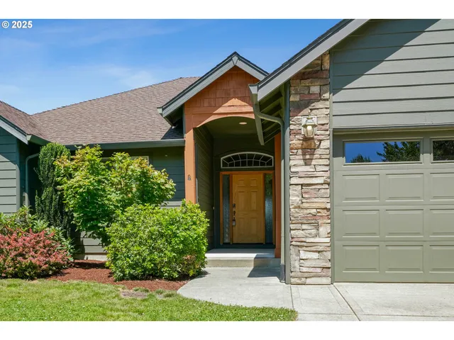 $529,900 | 1897 Northeast Lucy Belle Street, McMinnville, OR 97128