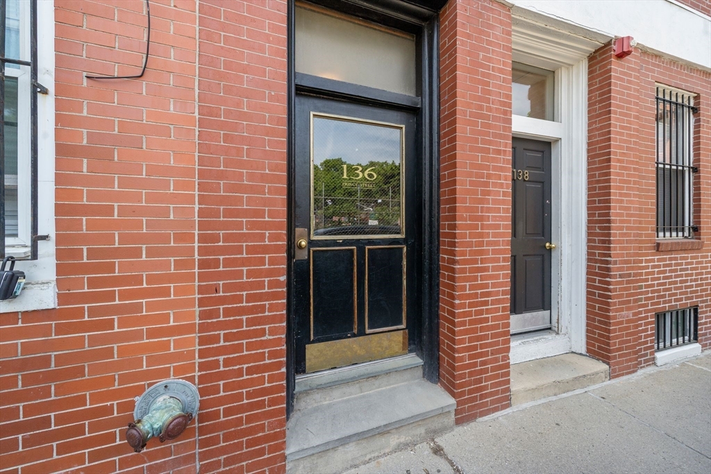 136 Prince Street, Unit 3 Boston, MA 02113 - Photo 19 of 28