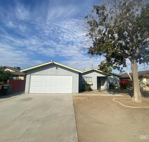 $339,900 | Undisclosed Address, Bakersfield, CA 93304