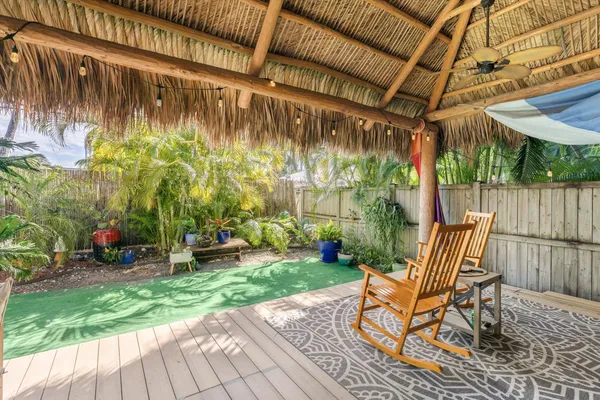 $949,000 | 2012 Roosevelt Drive, Key West, FL 33040