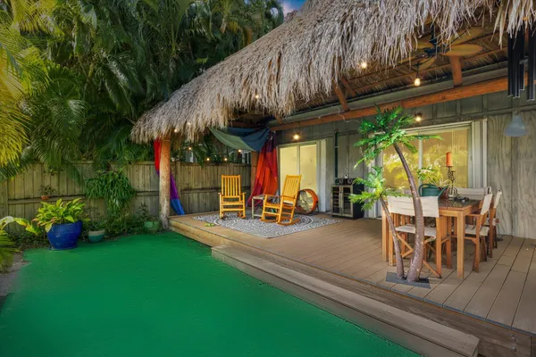 $949,000 | 2012 Roosevelt Drive, Key West, FL 33040