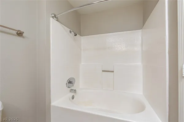 $1,300 | 7300 West Pirates Cove Road, Unit 2014, Las Vegas, NV 89145