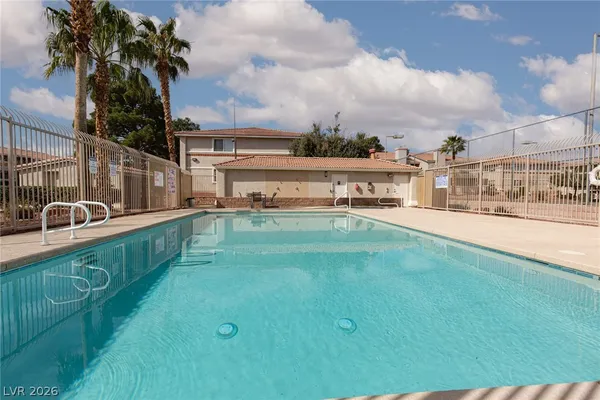 $1,300 | 7300 West Pirates Cove Road, Unit 2014, Las Vegas, NV 89145