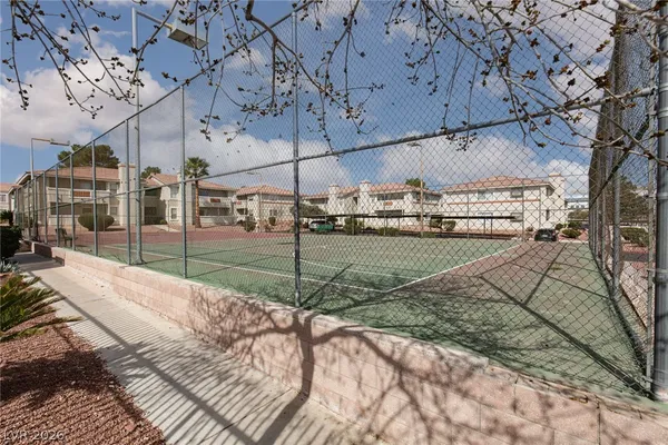 $1,300 | 7300 West Pirates Cove Road, Unit 2014, Las Vegas, NV 89145