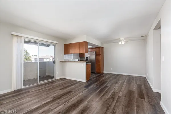 $1,300 | 7300 West Pirates Cove Road, Unit 2014, Las Vegas, NV 89145