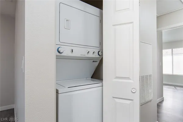 $1,300 | 7300 West Pirates Cove Road, Unit 2014, Las Vegas, NV 89145