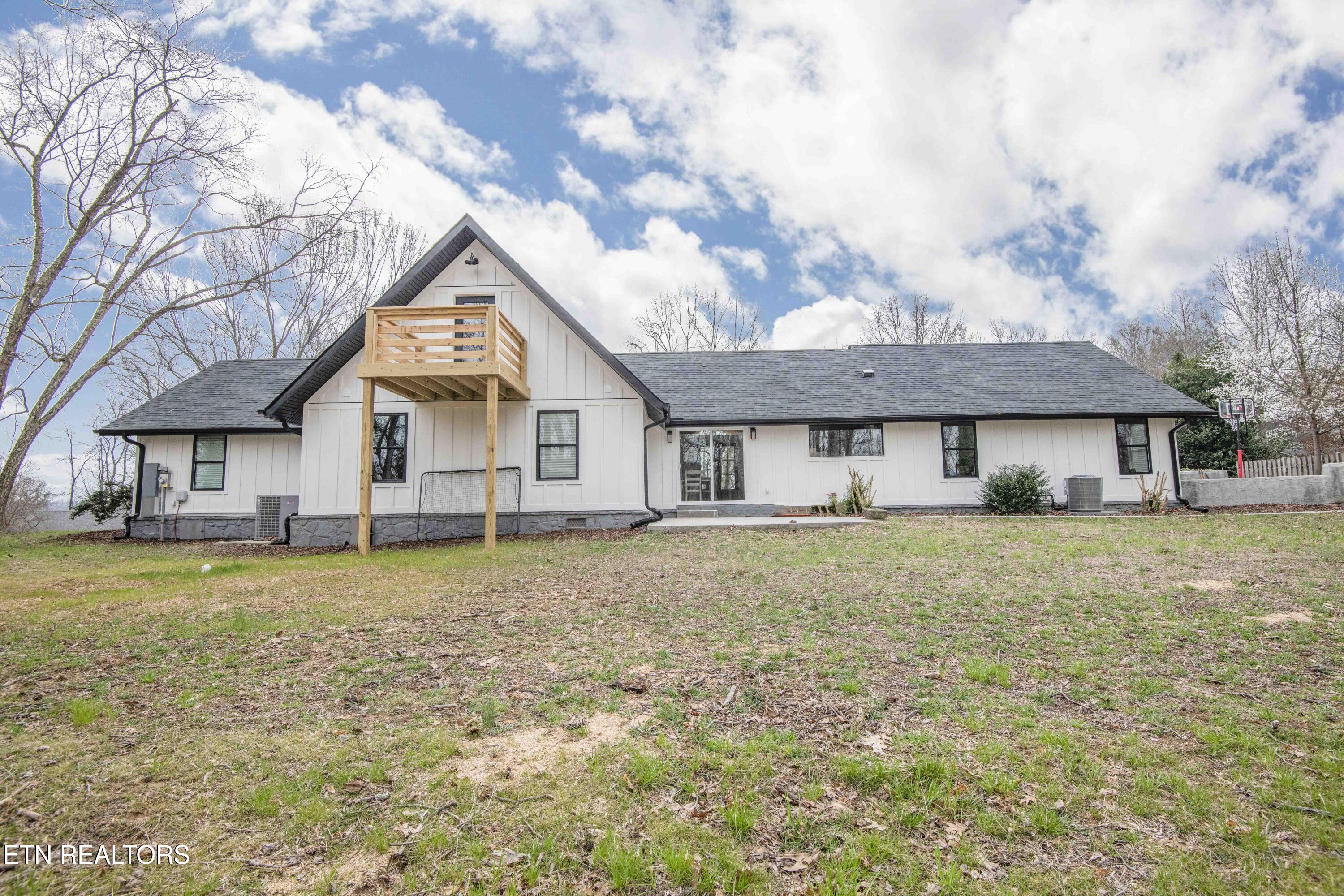 127 Ridge Lane Clinton, TN 37716 - Photo 40 of 50 yard 6_1