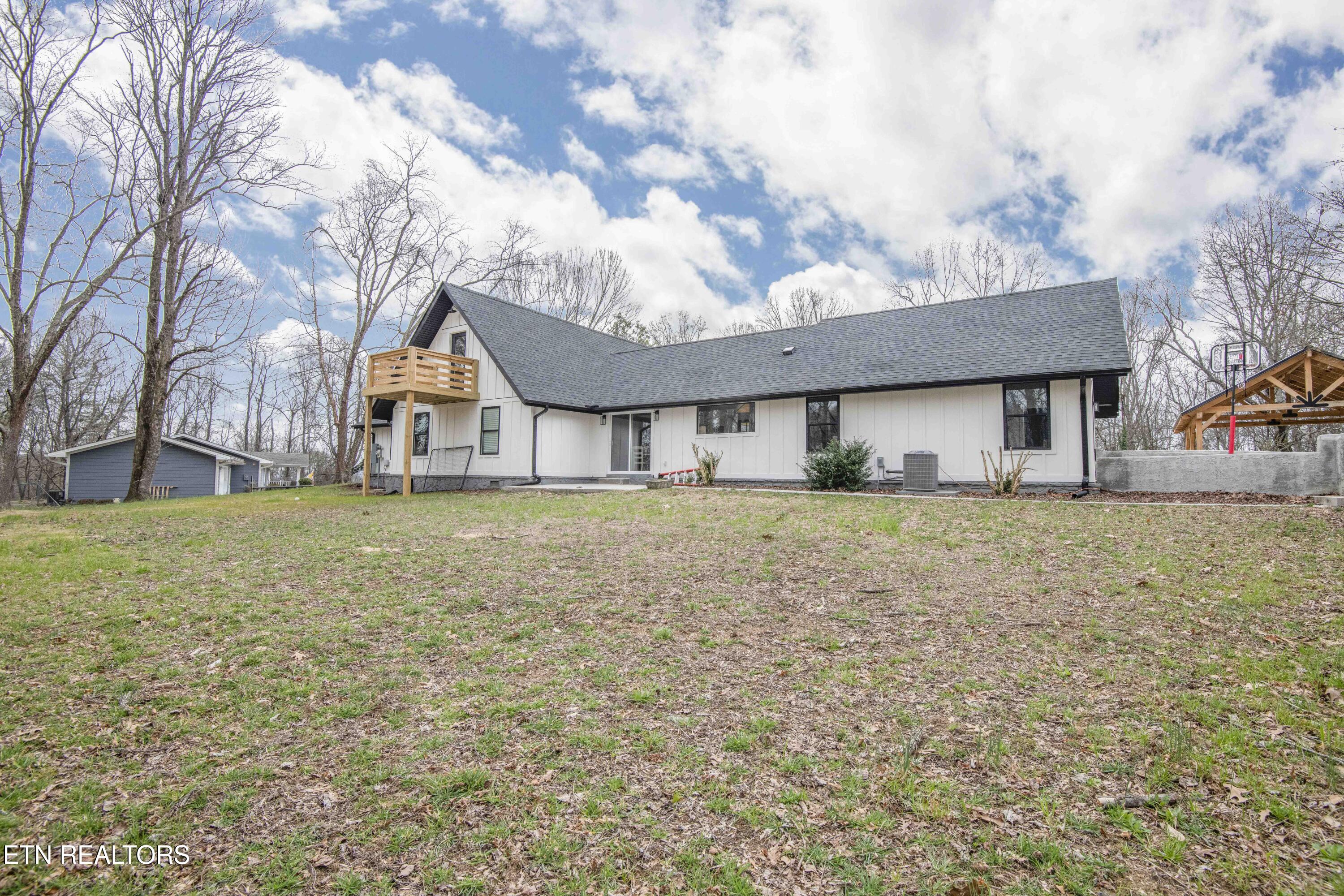 127 Ridge Lane Clinton, TN 37716 - Photo 41 of 50 yard 5_1