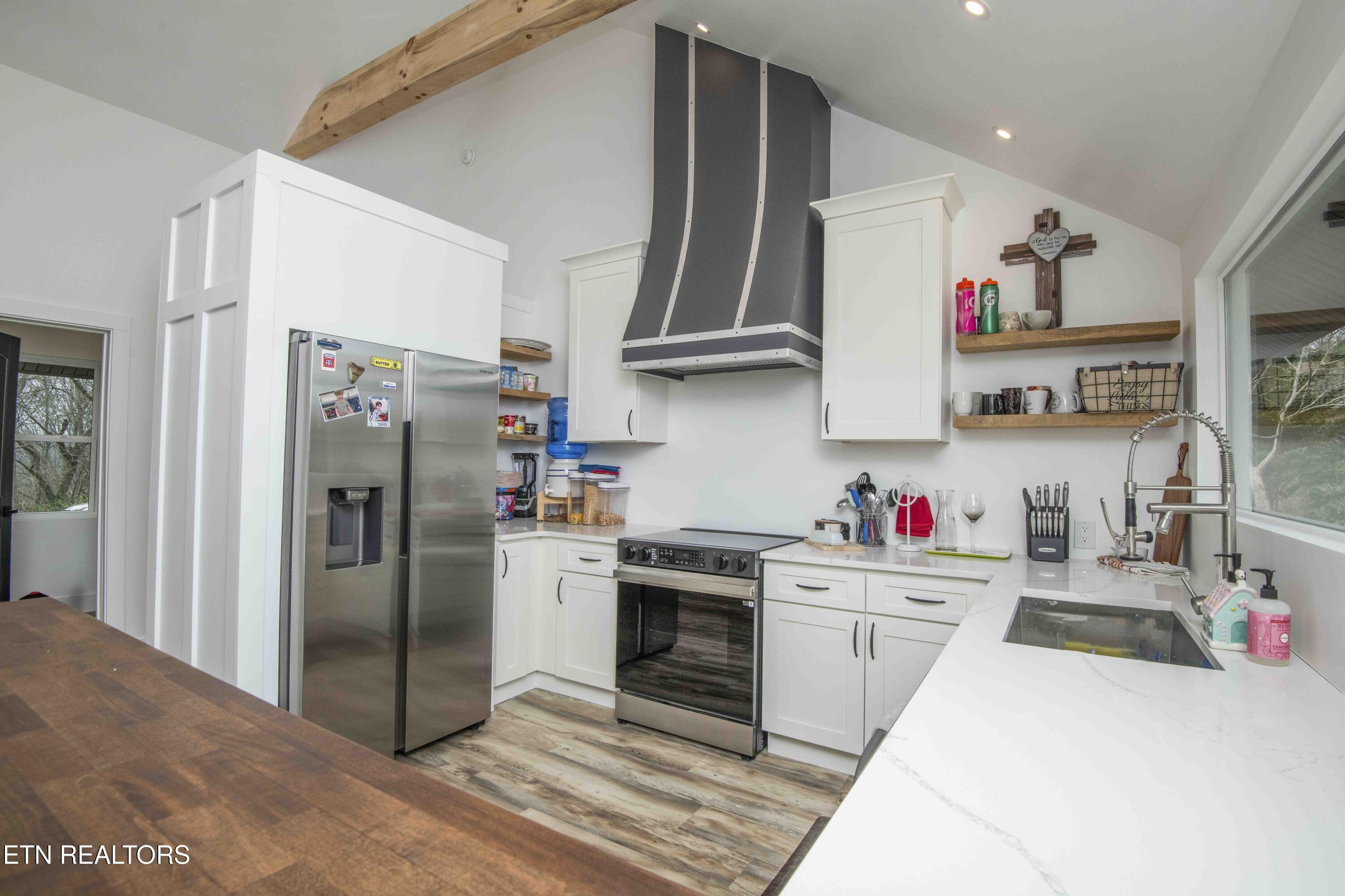 127 Ridge Lane Clinton, TN 37716 - Photo 9 of 50 kitchen 5_1