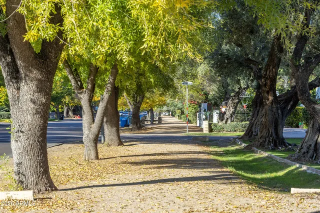 $1,495,000 | 502 East Kaler Drive, Phoenix, AZ 85020