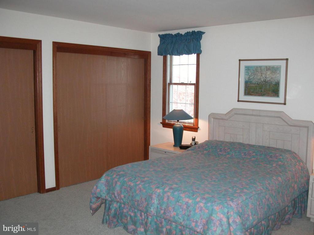 640 Candlewyck Road, Unit 16 Lancaster, PA 17601 - Photo 16 of 38 Gallery Image 16
