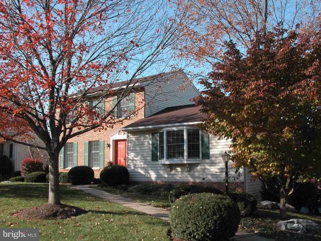 640 Candlewyck Road, Unit 16 Lancaster, PA 17601 - Photo 3 of 38 Gallery Image 3