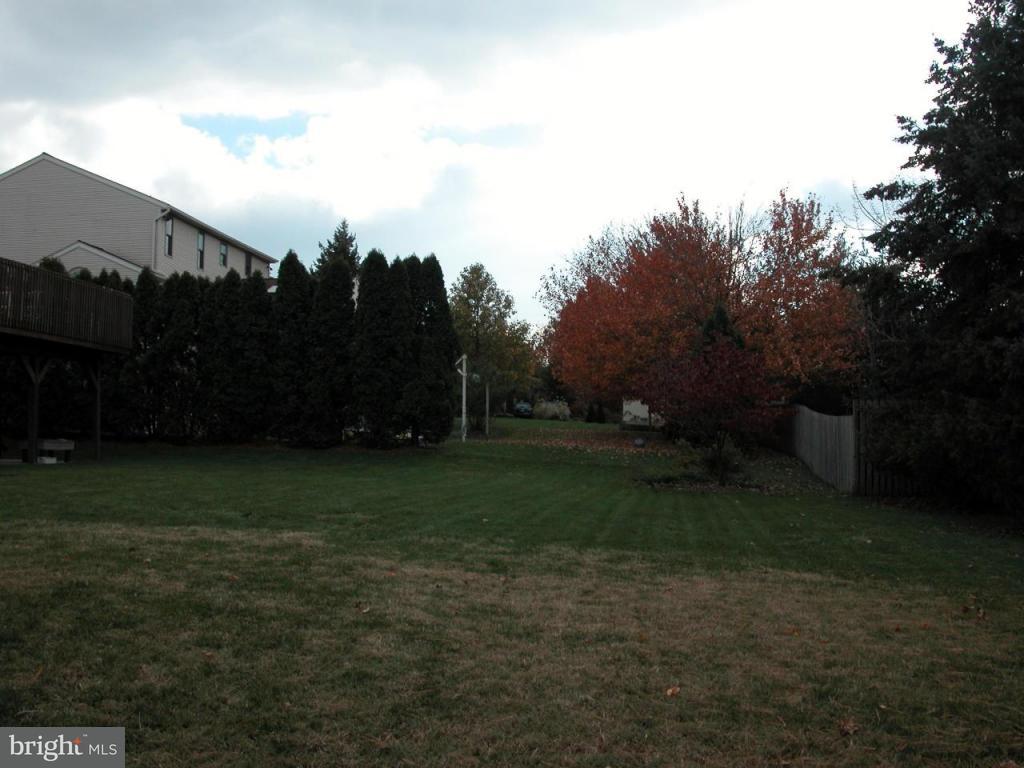 640 Candlewyck Road, Unit 16 Lancaster, PA 17601 - Photo 37 of 38 Gallery Image 37
