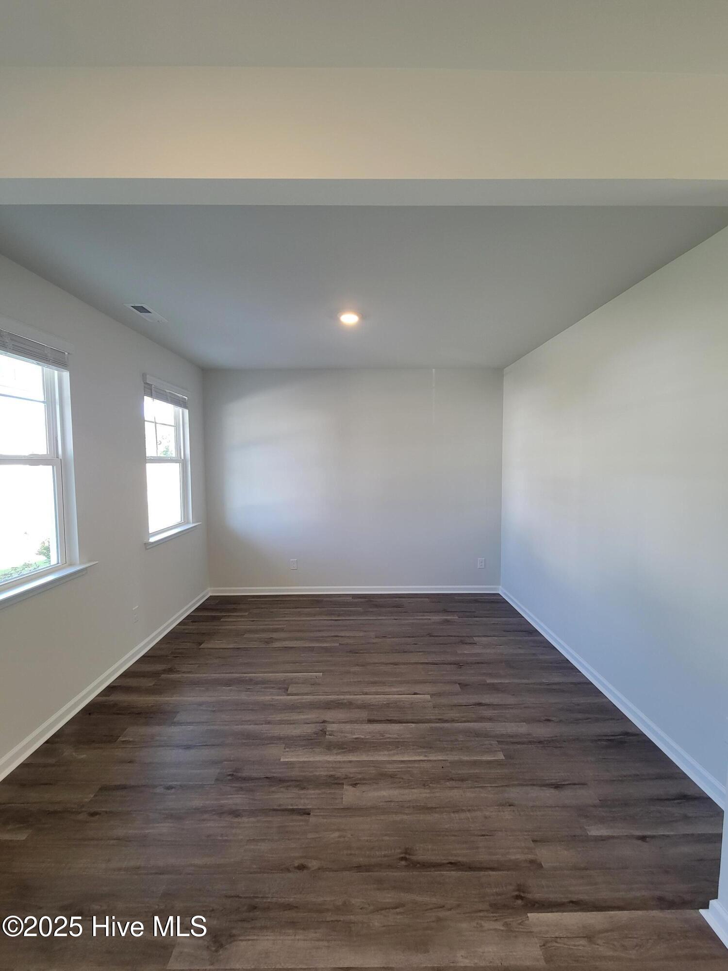 918 Needlerush Road Sneads Ferry, NC 28460 - Photo 4 of 21