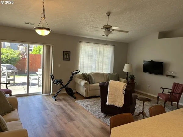 $485,000 | 736 Kelsey Loop, Molalla, OR 97038