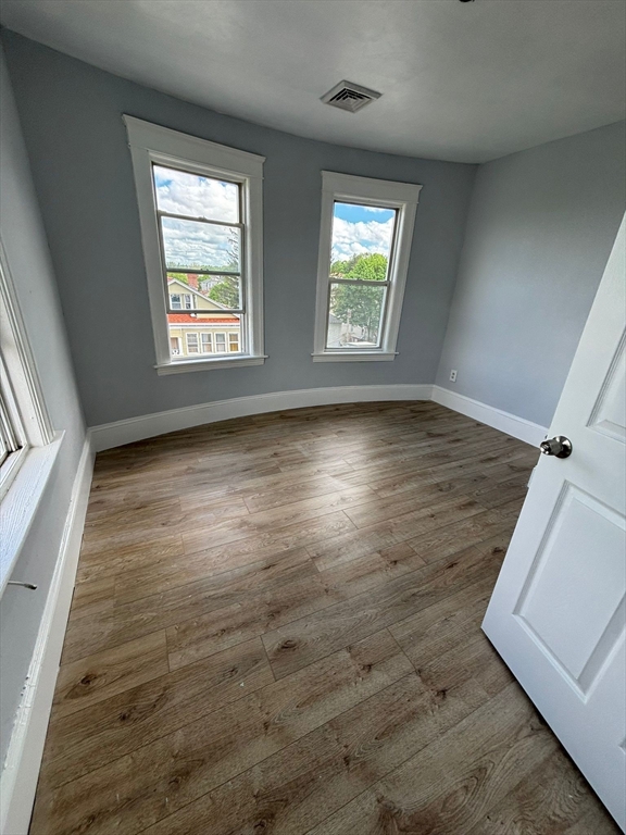 12 Hillside Street Worcester, MA 01610 - Photo 10 of 13