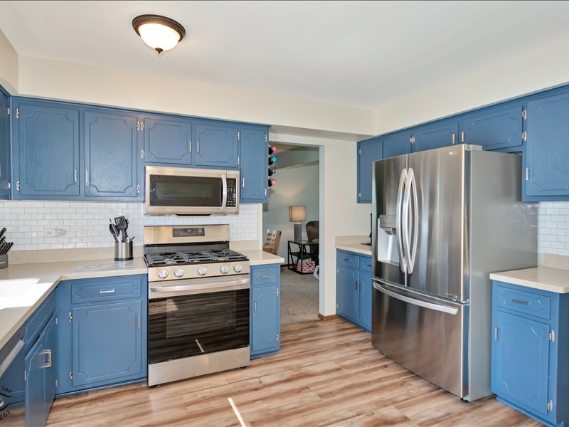 19307 Derek Way Mokena, IL 60448 - Photo 8 of 26