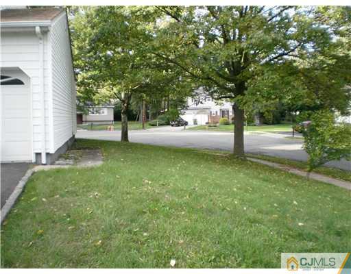 10 Eagle Road Edison, NJ 08820 - Photo 11 of 12 a view of an outdoor space and yard