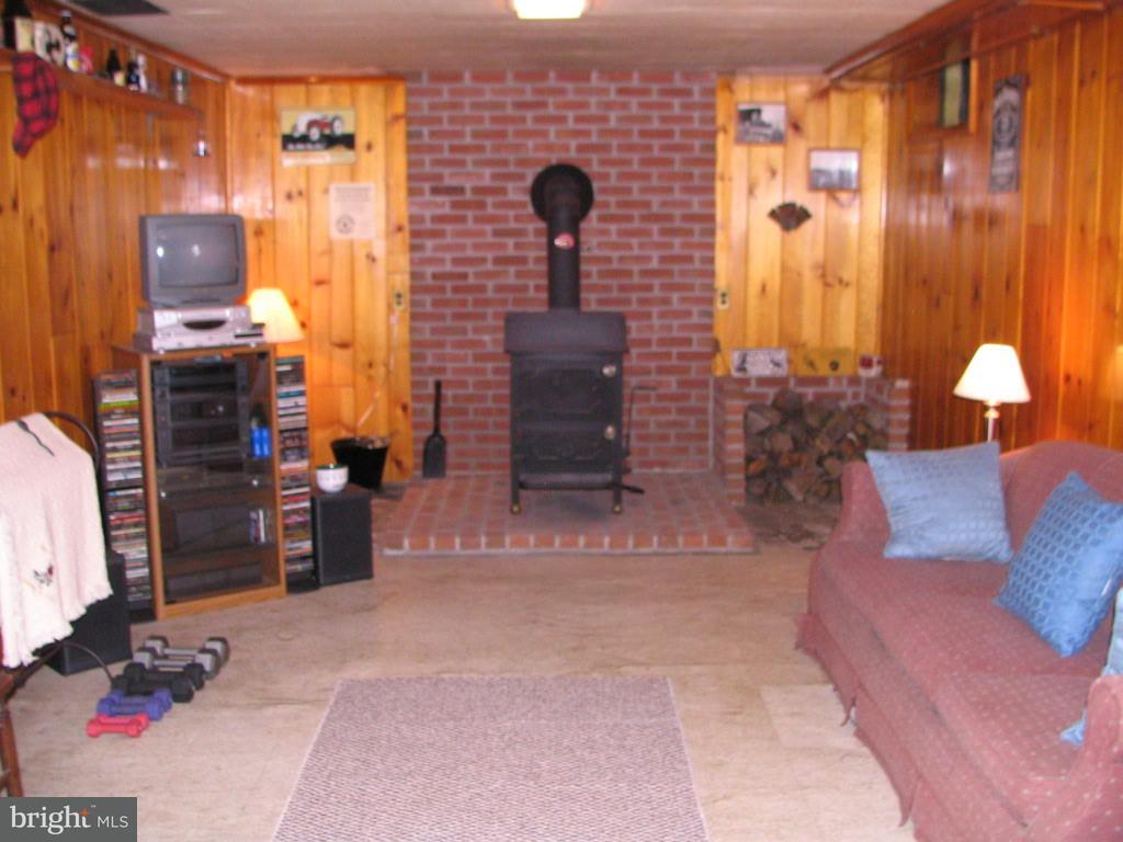 702 Prospect Road Columbia, PA 17512 - Photo 15 of 25 Gallery Image 15