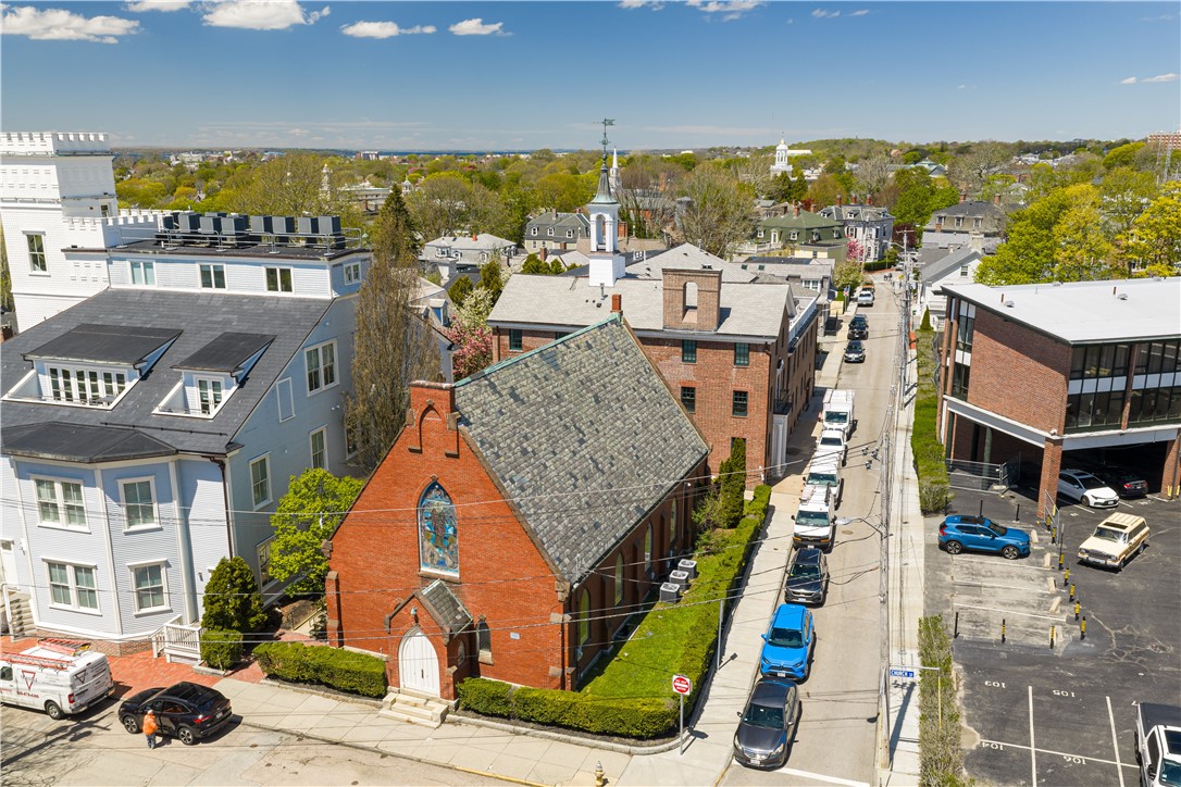 27 High Street, Unit 2 Newport, RI 02840 - Photo 41 of 46