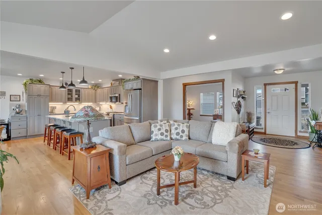 $775,000 | 647 North Newton Avenue, East Wenatchee, WA 98802