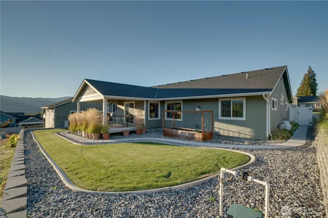 $775,000 | 647 North Newton Avenue, East Wenatchee, WA 98802