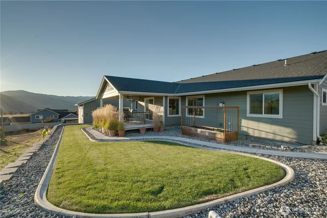 $775,000 | 647 North Newton Avenue, East Wenatchee, WA 98802