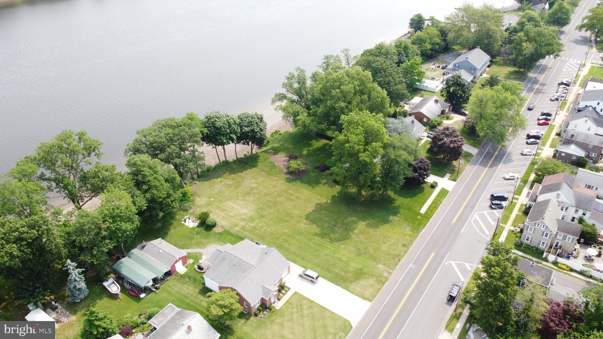 201 West Front Street Florence, NJ 08518 - Photo 8 of 17