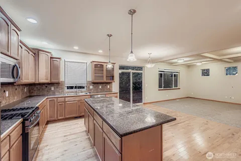 $1,099,950 | 16305 37th Drive Southeast, Bothell, WA 98012