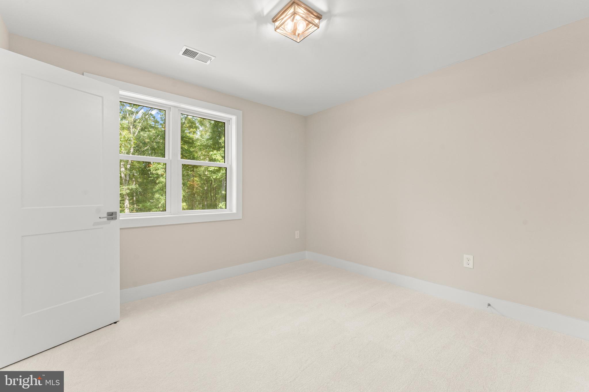 5725 Turner Road Broad Run, VA 20137 - Photo 33 of 57 an empty room with a window
