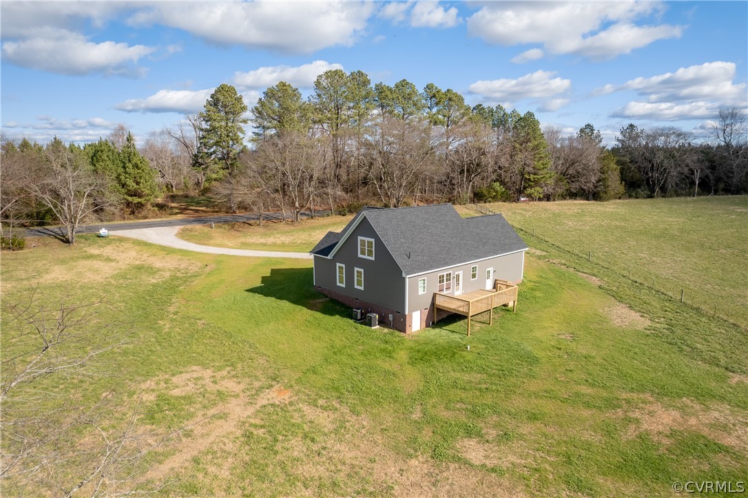 460 Jamestown Road Farmville, VA 23901 - Photo 40 of 50 a view of a big yard with large trees