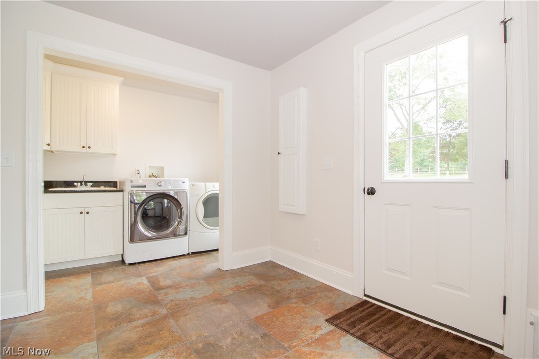 8853 Mentor Road Mentor, OH 44060 - Photo 30 of 35 Gallery Image 30