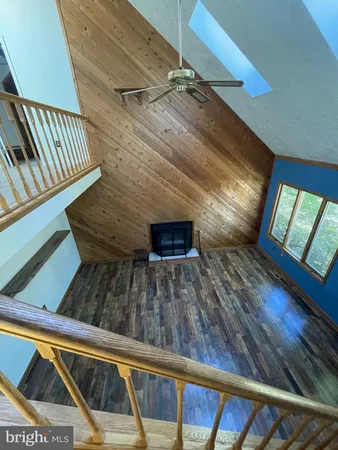 a view of entryway