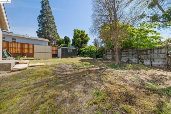 $695,000 | 2410 Colusa Street, Pinole, CA 94564