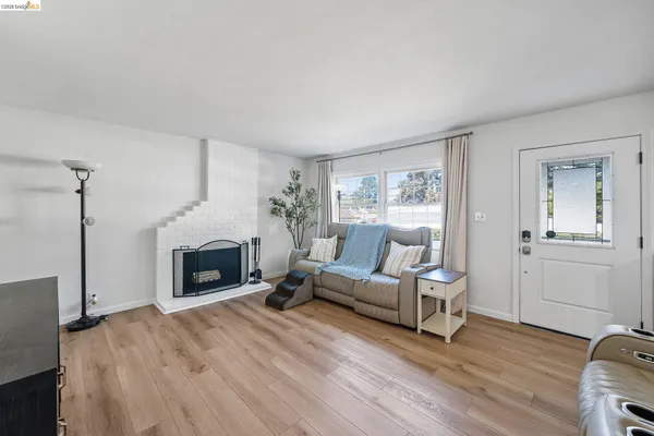 $695,000 | 2410 Colusa Street, Pinole, CA 94564