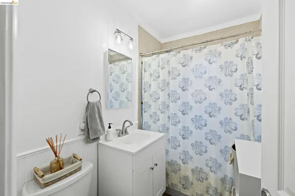 $695,000 | 2410 Colusa Street, Pinole, CA 94564