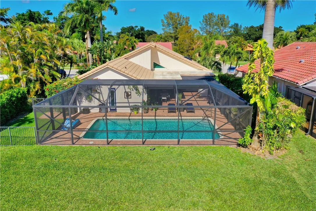 10556 Fenway Place Boca Raton, FL 33498 - Photo 2 of 30 Back aerial view